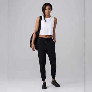 Lululemon In-Depth Jogger (28") Color Black Size 6 Lined W5AJRS With Pockets